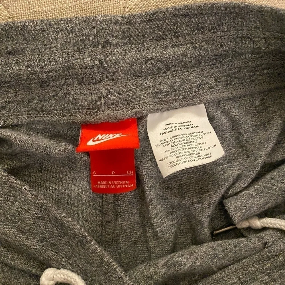 Nike gently used